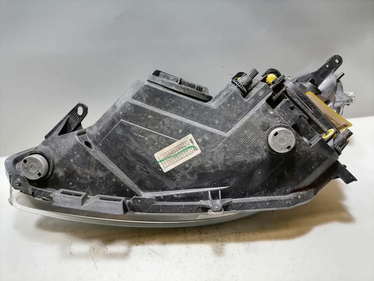 Opel Corsa D original Scheinwerfer vorn rechts Halogen Bj.2007